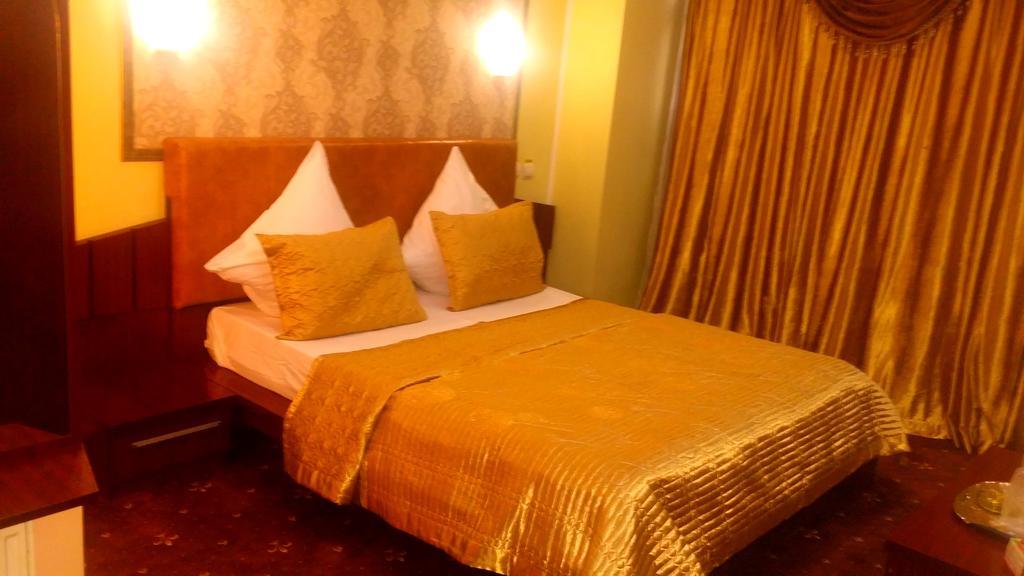 Byblov Rooms Boutique Бухарест Экстерьер фото