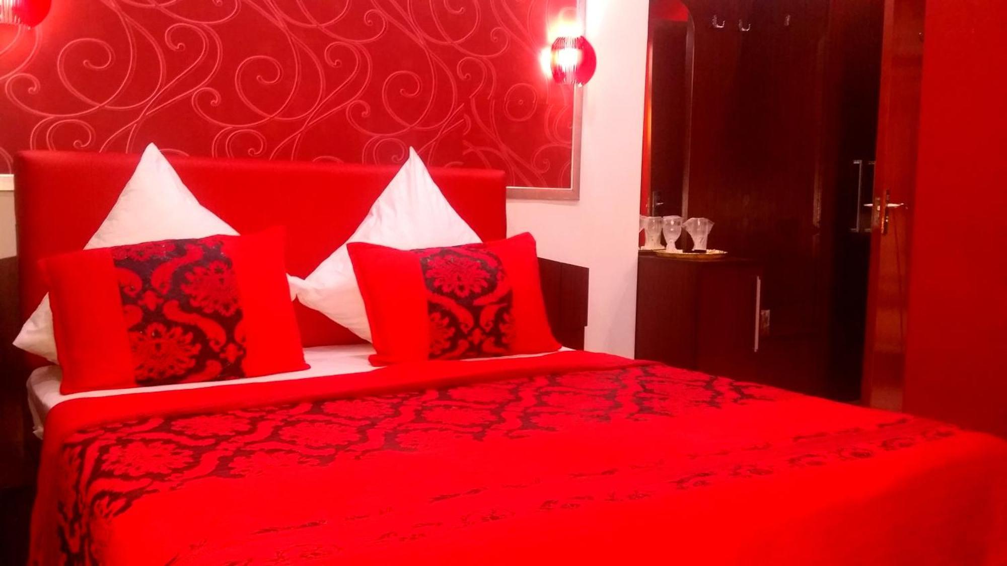Byblov Rooms Boutique Бухарест Экстерьер фото