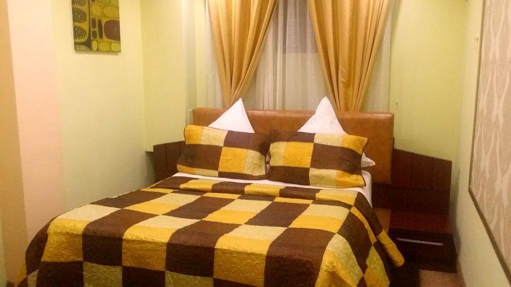 Byblov Rooms Boutique Бухарест Экстерьер фото